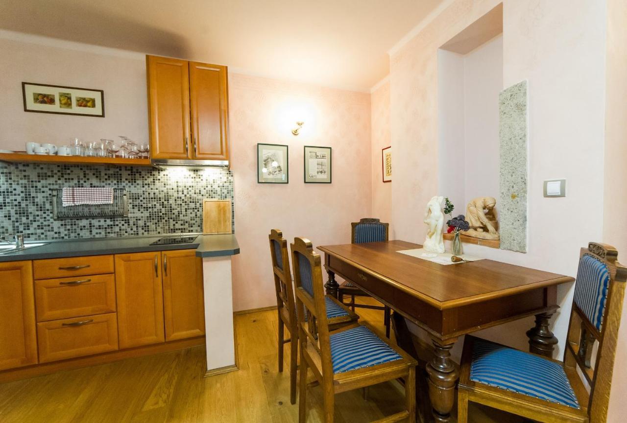 U Zvonu Apartments Český Krumlov Extérieur photo
